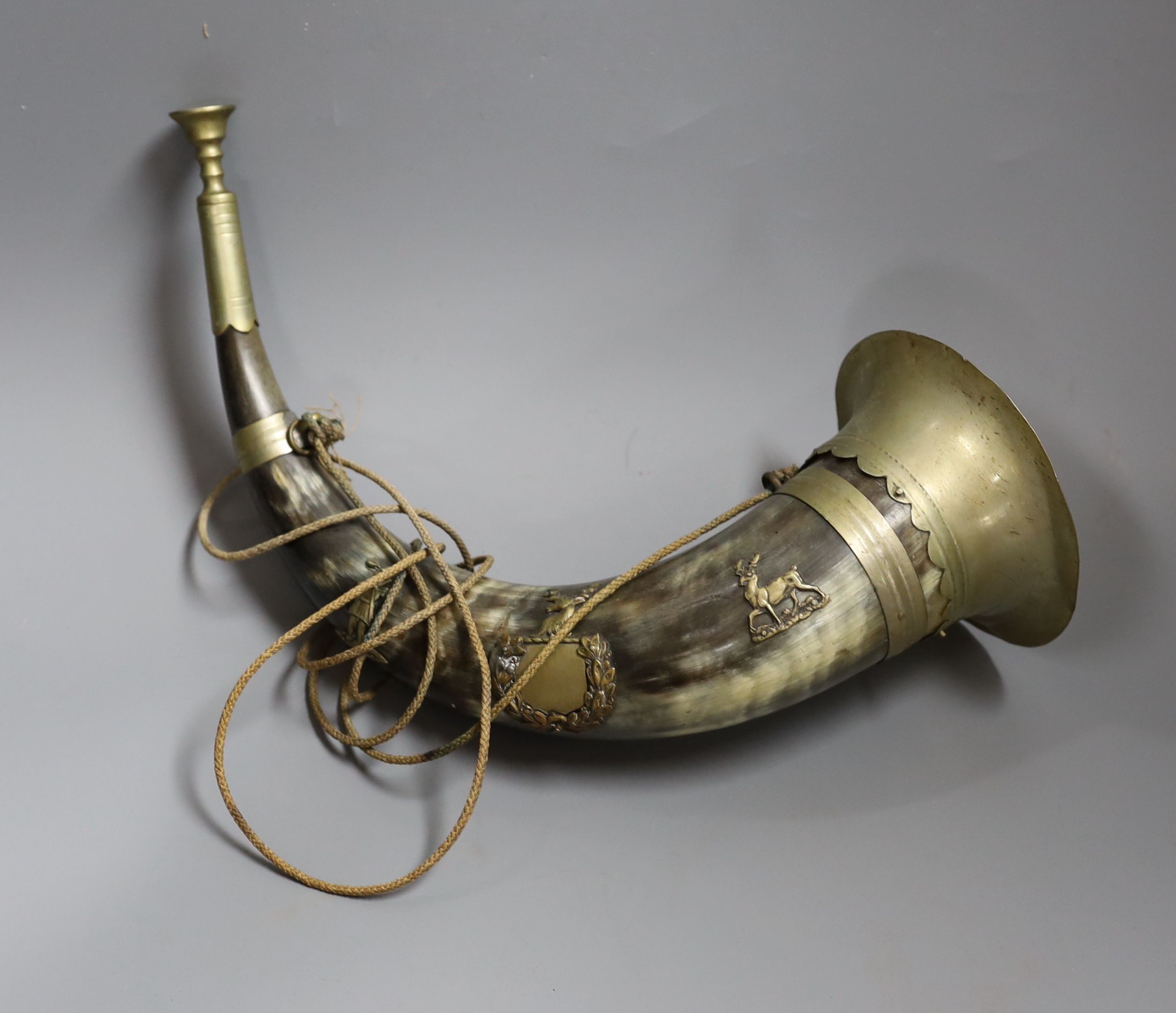 A Scottish hunting horn 34cm